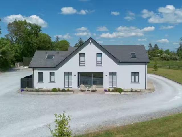 Corrin View, Toberaneague, Rathcormac, Co. Cork, P61TD70 is fo.
