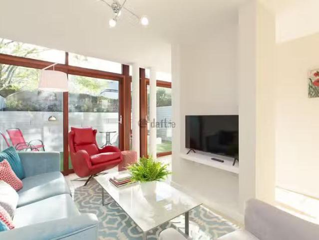 Corrig Park, Dun Laoghaire, Co. Dublin is for rent