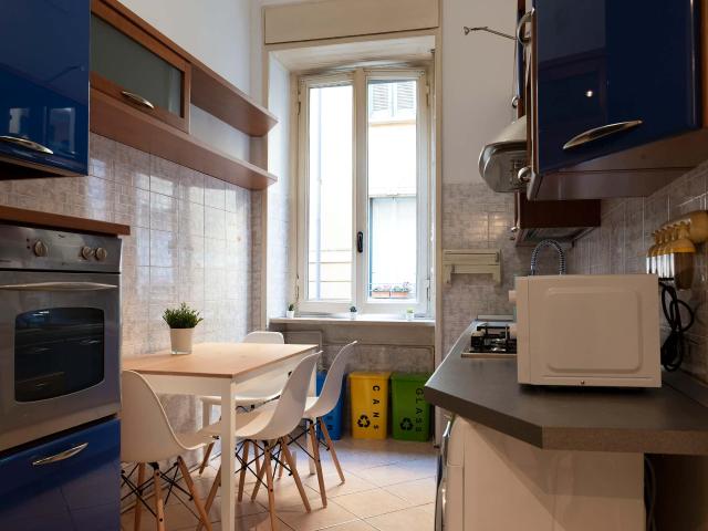 Corso Buenos Aires 47 4 Bedroom Apartment 1st floor