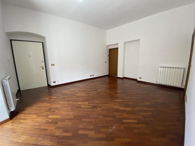 Corso Colombo 25 7 vani 120mq