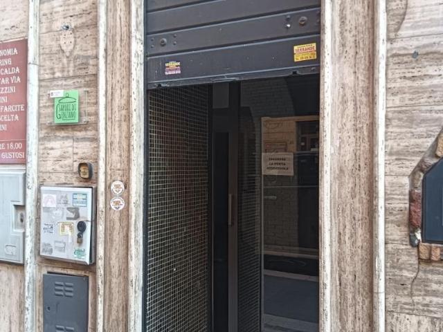 Corso Don Giovanni Minzoni 45 monolocale 85mq