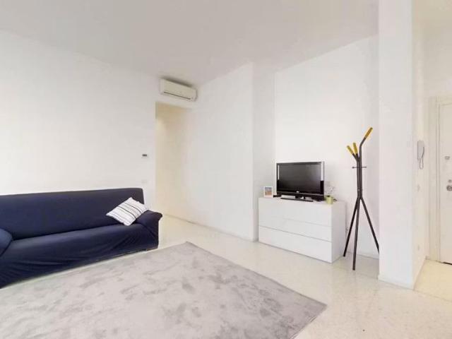 Corso Milano, Padova, Veneto 35139