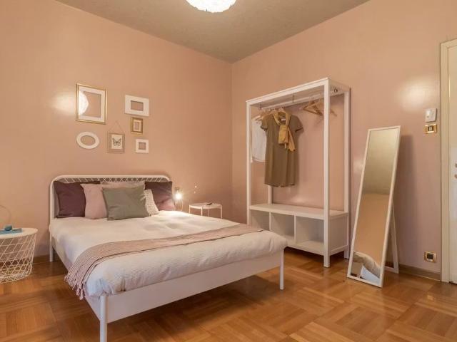 Corso Milano, Padova, Veneto 35139