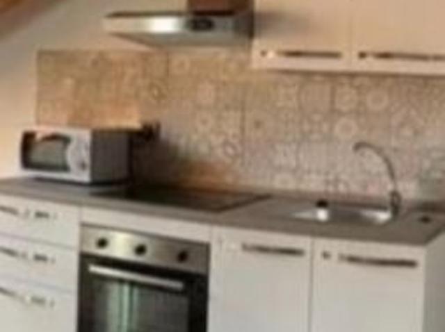 CORSO MONTECUCCO AMPIO BILOCALE: CON TERRAZZO 400 euro