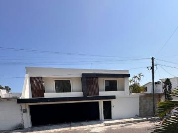 Costa de Oro, Casa en VENTA de 4 rec?maras, espacios amplios, ideal casa u oficina