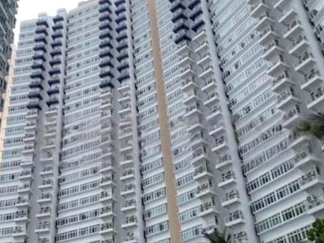 Costa Del Sol D16, Condominium