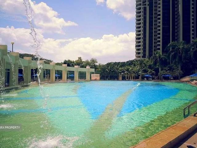 Costa Del Sol D16, Condominium