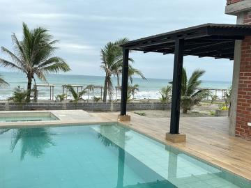 COSTA SOL #4A: Lujosa casa en venta con espectaculares vistas en segura y elegante urbanización frente a la playa en Cojimíes, Ecuador