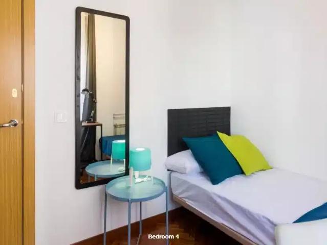 Costanilla De Los Angeles, Madrid