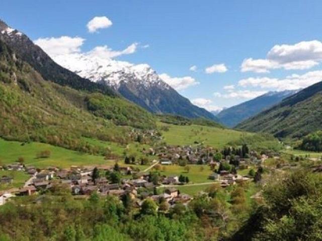 Costruzione di 3 case Residenza Sosto Casa 1 | dreamo. Ch