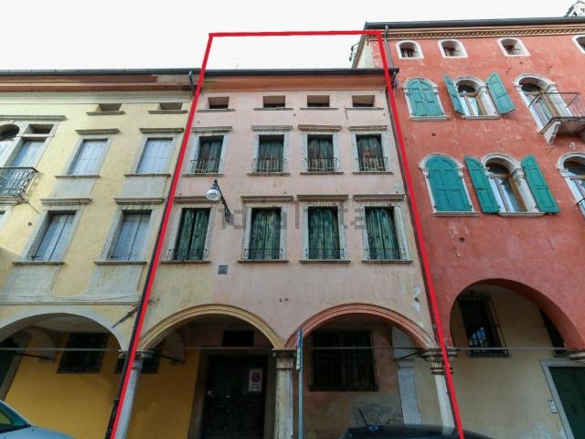 Costruzione in vendita di m²