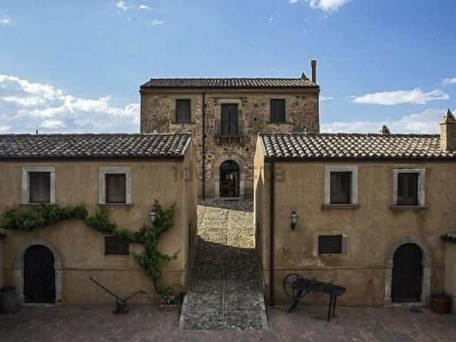 Costruzione in vendita di m²