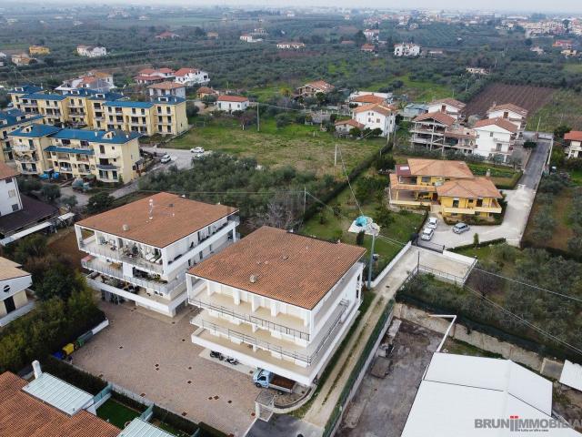 Costruzione in vendita di m² in Contrada San Donato, 82
