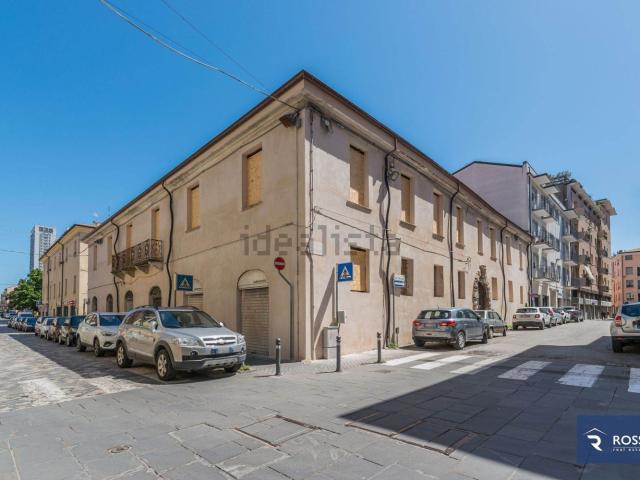 Costruzione in vendita di m² in Corso Giovanni XXIII, 41