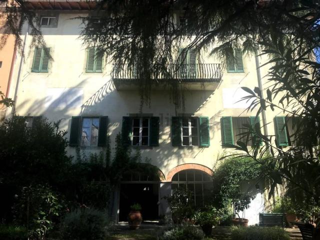 Costruzione in vendita di m² in Corso Indipendenza