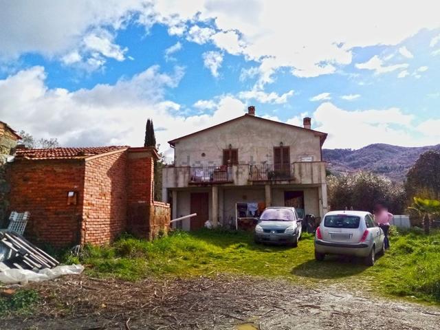 Costruzione in vendita di m² in Località Pieve di Chio
