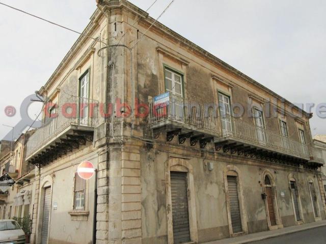 Costruzione in vendita di m² in Strada Botta, 25
