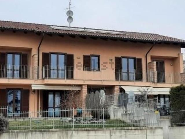 Costruzione in vendita di m² in Strada Canelli, 66