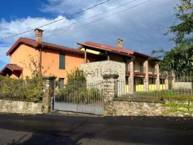 Costruzione in vendita di m² in Strada Provinciale 108