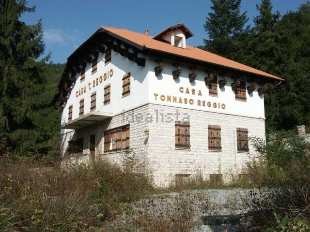 Costruzione in vendita di m² in Strada Provinciale 5