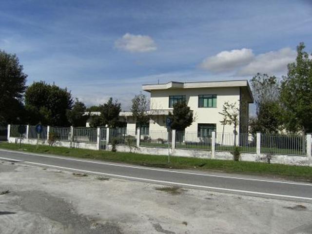 Costruzione in vendita di m² in Strada Rondo