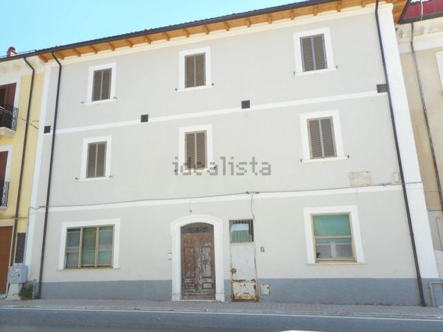 Costruzione in vendita di m² in Strada Statale 696, 4