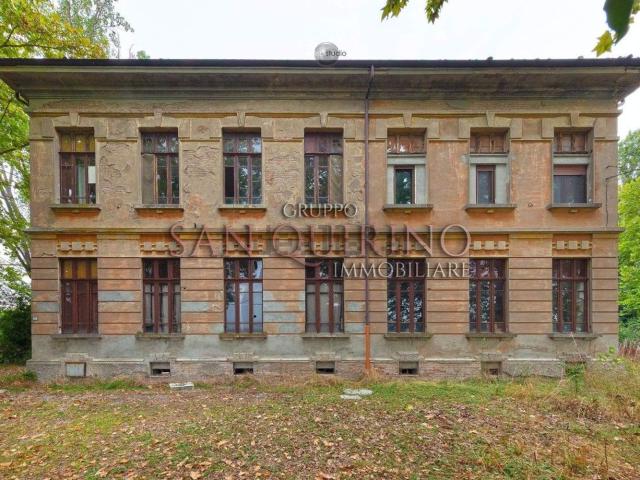 Costruzione in vendita di m² in Strada Valle, 65