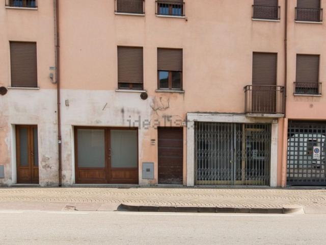 Costruzione in vendita di m² in Piazza Maggiore, 51