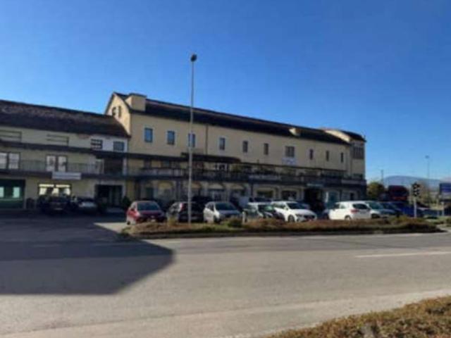 Costruzione in vendita di m² in Piazza Martiri