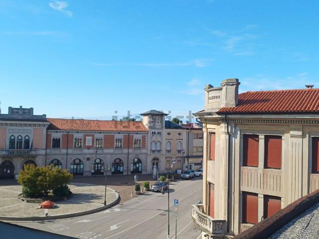 Costruzione in vendita di m² in Piazza G. Verdi