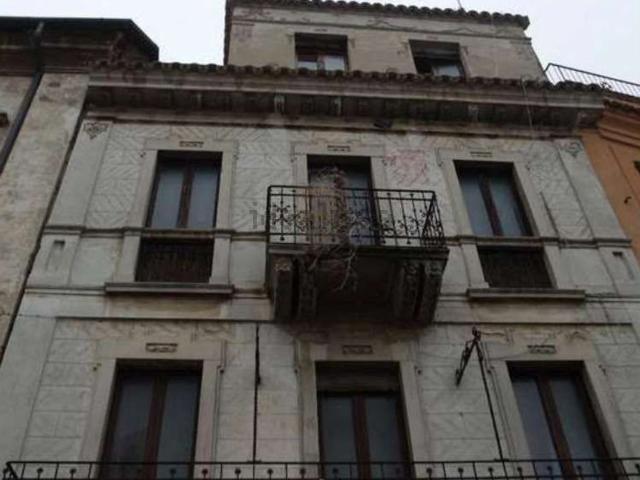 Costruzione in vendita di m² in Piazza Garibaldi