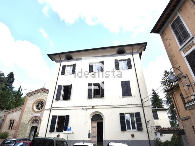 Costruzione in vendita di m² in Piazza Giuseppe Garibaldi, 44
