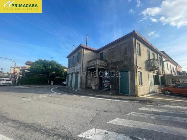 Costruzione in vendita di m² in Piazza Tiziano Baldin