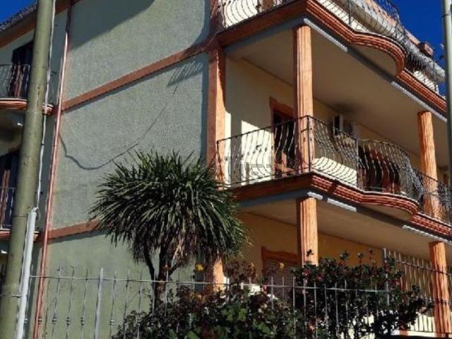 Costruzione in vendita di m² in Via Marche, 12