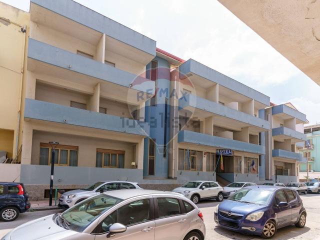 Costruzione in vendita di m² in Via Marina, 66