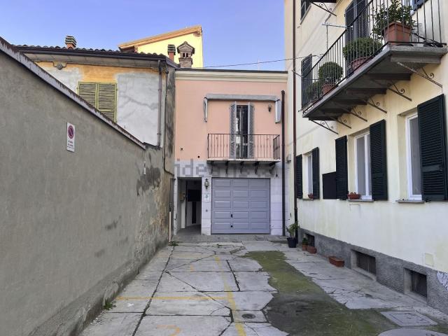 Costruzione in vendita di m² in Via Melchiorre Gioia