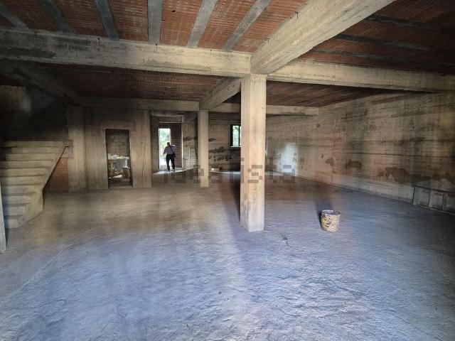 Costruzione in vendita di m² in Via Michelangelo