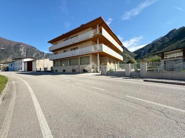Costruzione in vendita di m² in Via Moggio, 12