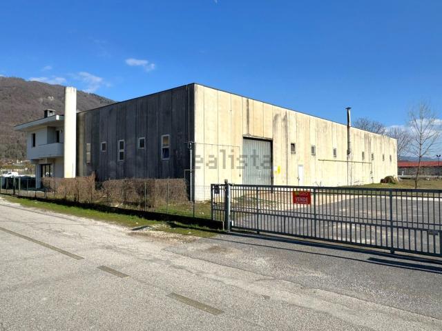 Costruzione in vendita di m² in Via Nazionale