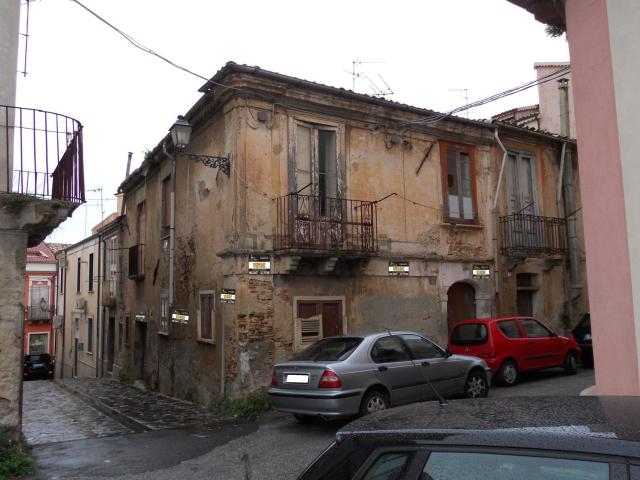 Costruzione in vendita di m² in Via Abate Pignatari, 12