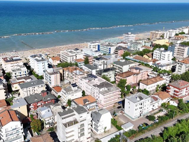 Costruzione in vendita di m² in Via Albio Tibullo, 40