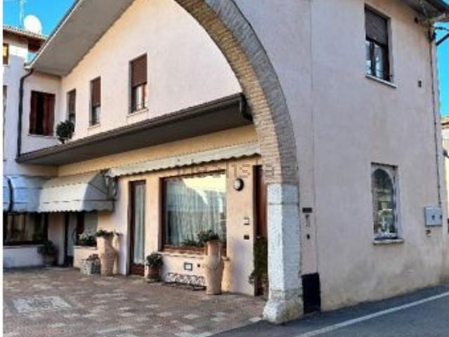 Costruzione in vendita di m² in Via Benedetto Croce, 16
