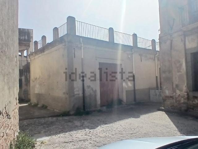 Costruzione in vendita di m² in Via Bolzano