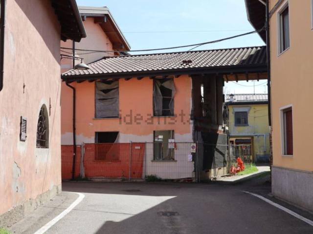 Costruzione in vendita di m² in Via Bono, 25