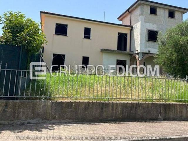 Costruzione in vendita di m² in Via Bosco Lupino