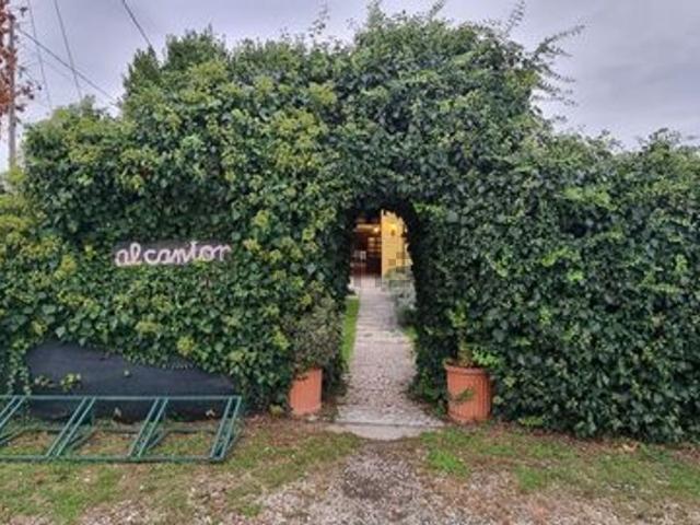 Costruzione in vendita di m² in Via Caffo, 1
