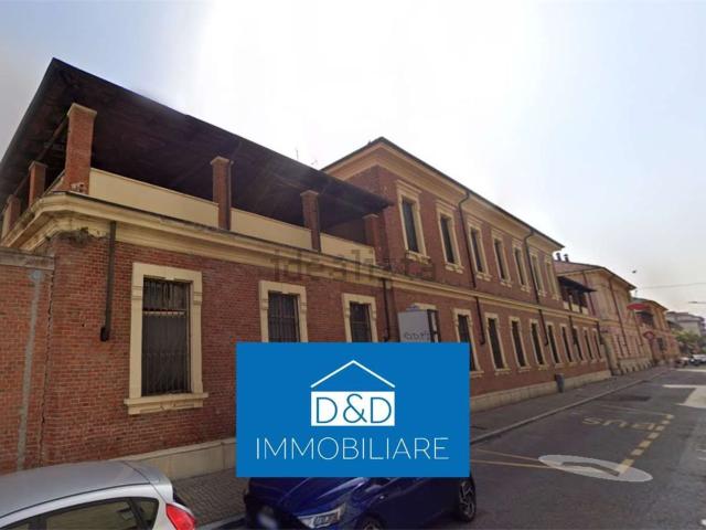 Costruzione in vendita di m² in Via Candiani d&apos Olivola, 36
