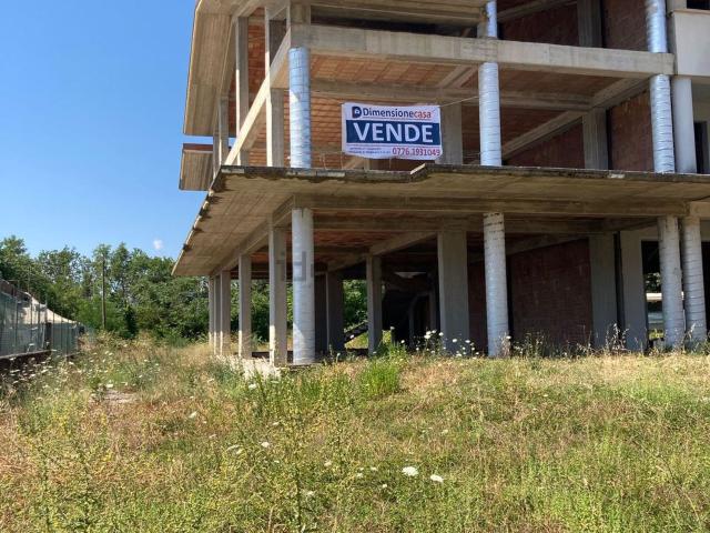 Costruzione in vendita di m² in Via Casilina