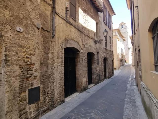Costruzione in vendita di m² in Via Casventino, 23