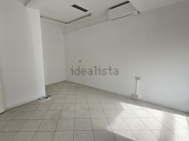 Costruzione in vendita di m² in Via Capeleo, 11